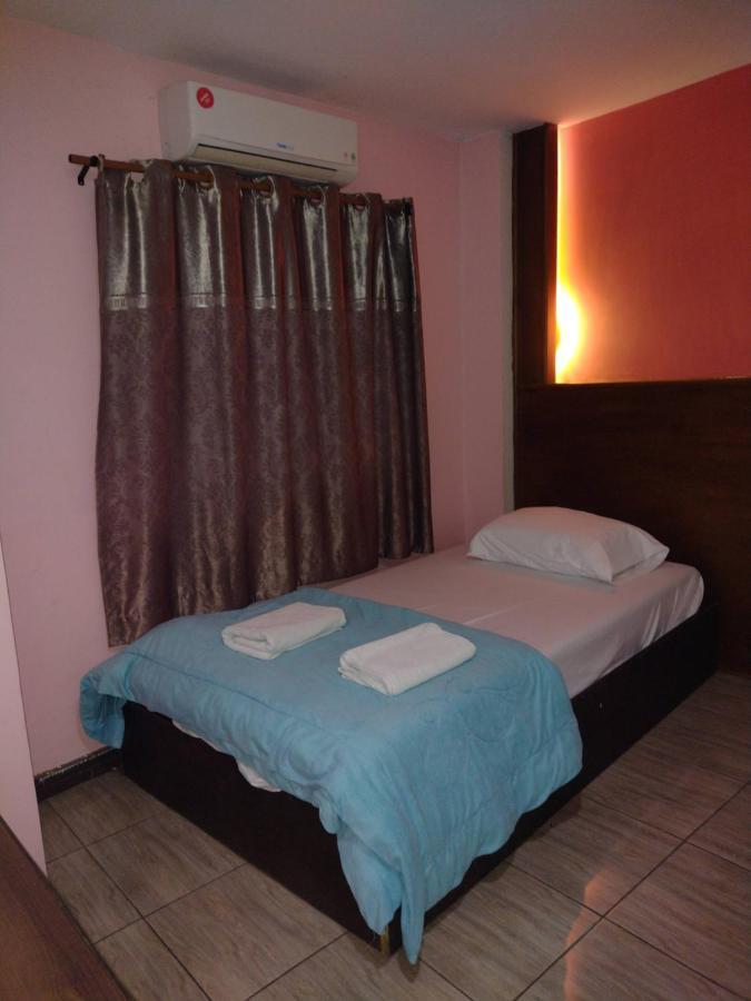 Friendly Hostel - Dmk Airport เฟรนด์ลี่ โฮสเทล ดอนเมือง 曼谷 外观 照片