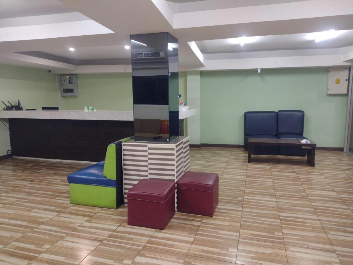 Friendly Hostel - Dmk Airport เฟรนด์ลี่ โฮสเทล ดอนเมือง 曼谷 外观 照片